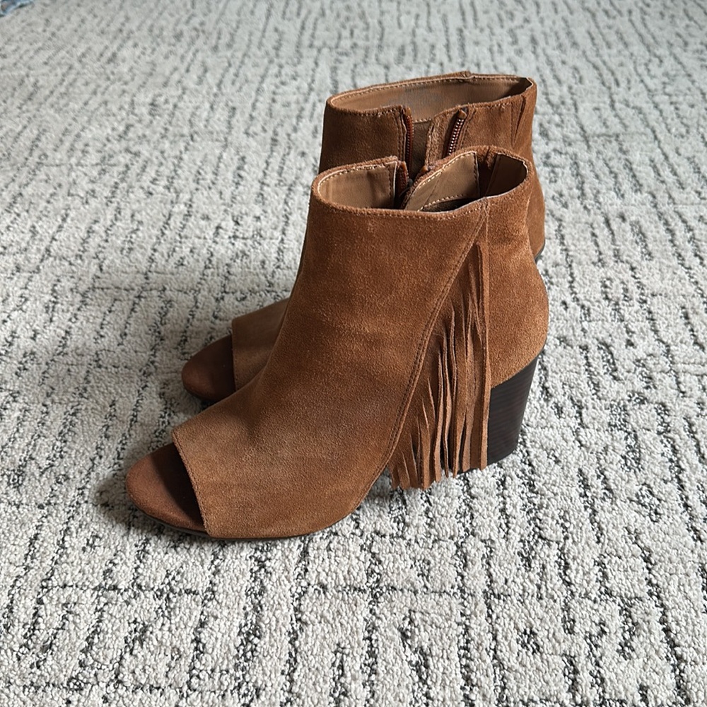 Kenneth Cole Reaction heels size 10